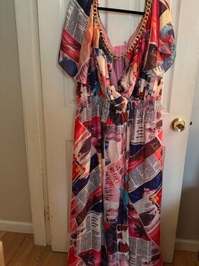 Fashion Nova Multicolor Maxi Dress with Gold Chain